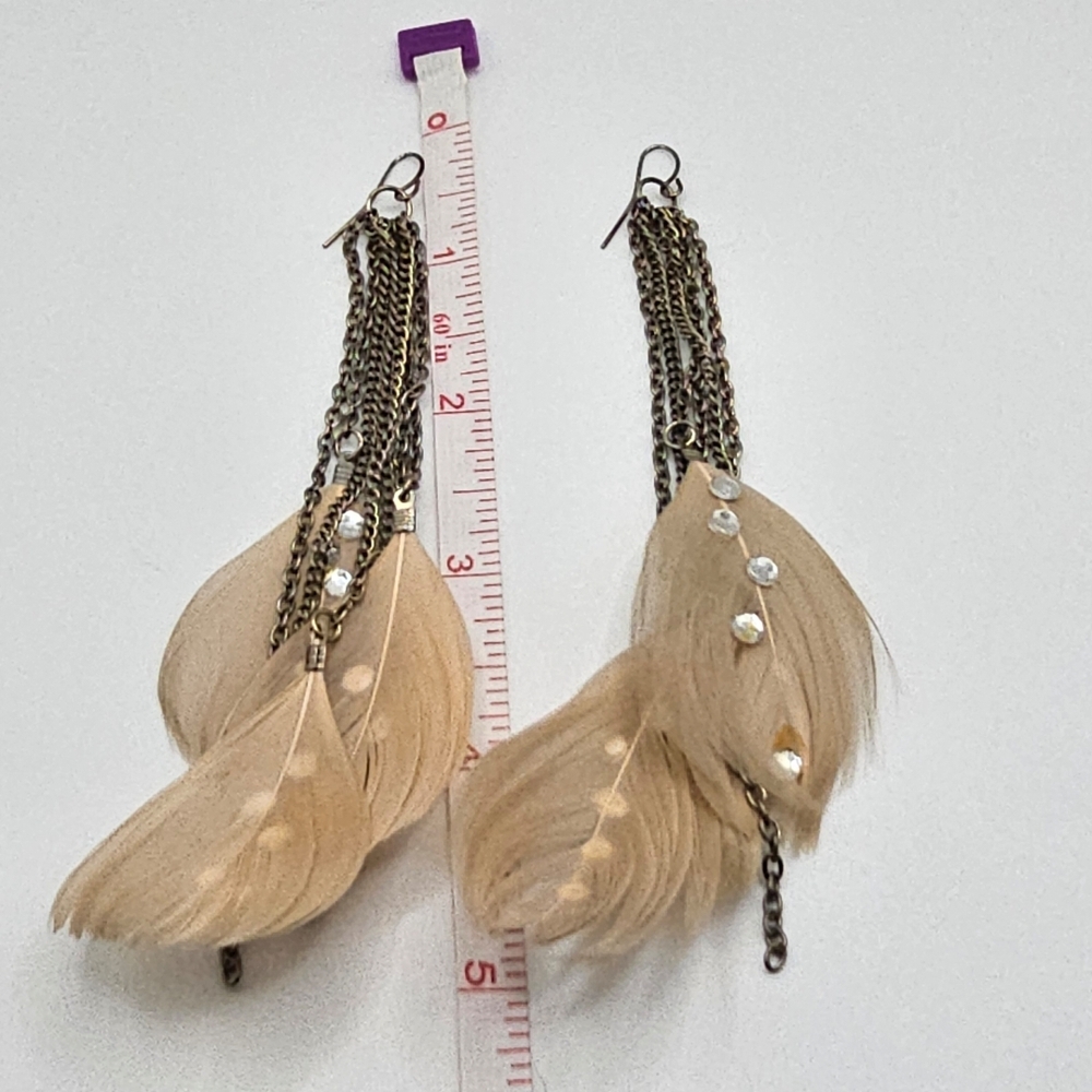 Feather and Chain Drop Earrings with Rhinestones - Picture 3 of 3